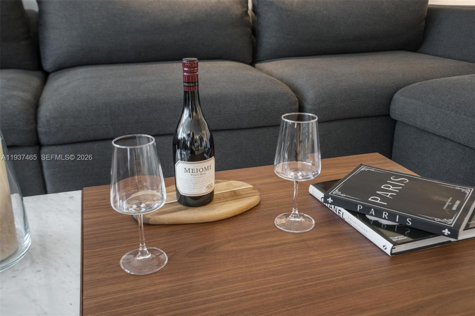 THE ALEXANDER CONDO - Residential