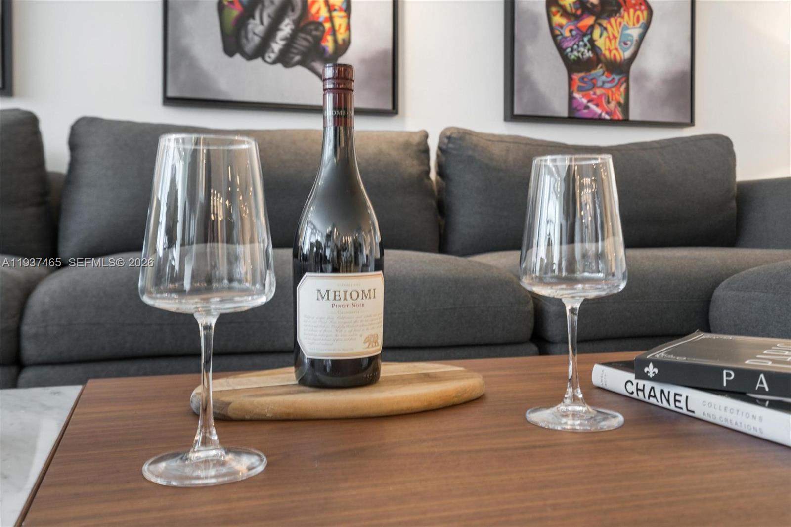 THE ALEXANDER CONDO - Residential