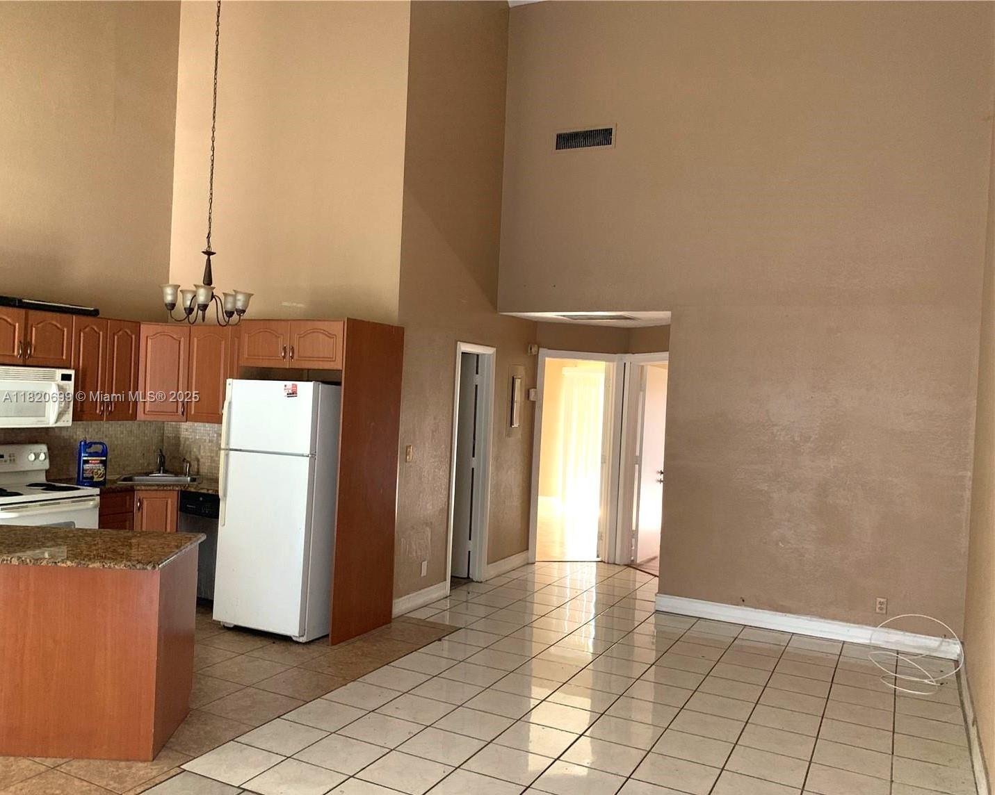 2442 NW 55th Ter