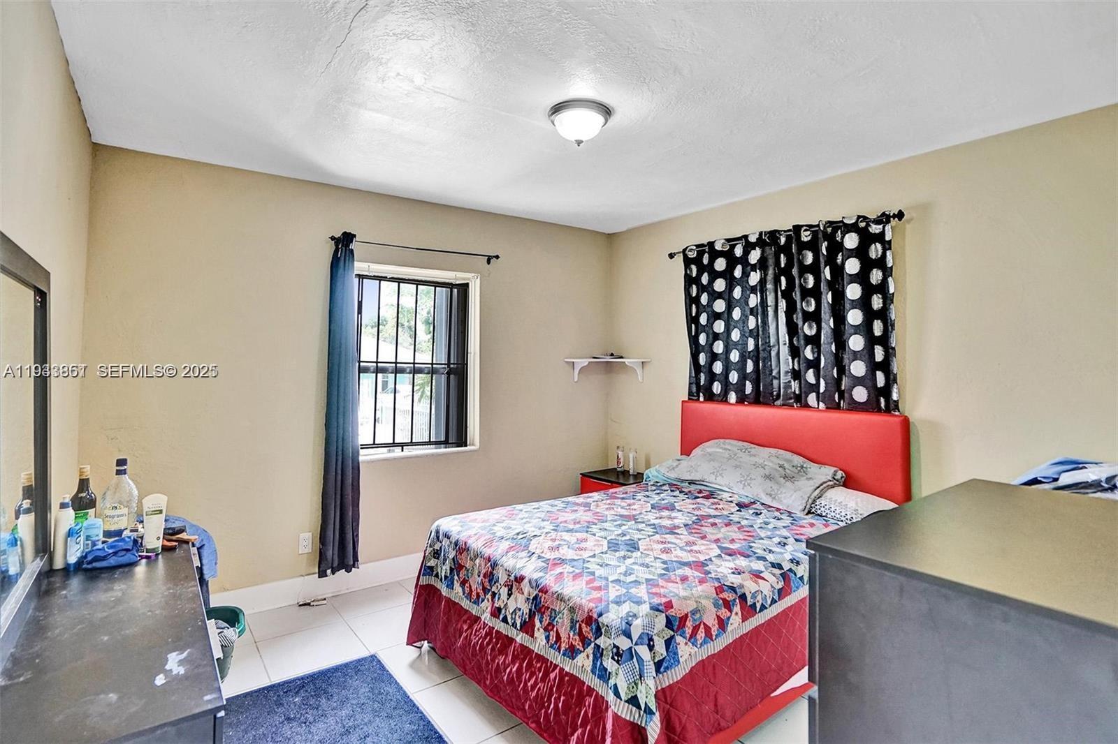 LIBERTY CITY - Residential