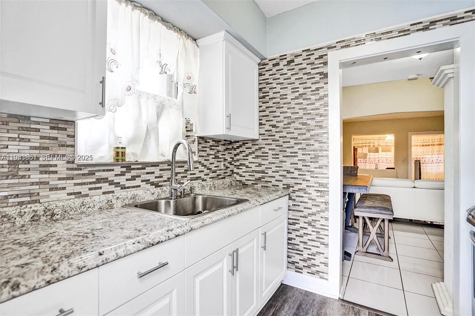 LIBERTY CITY - Residential