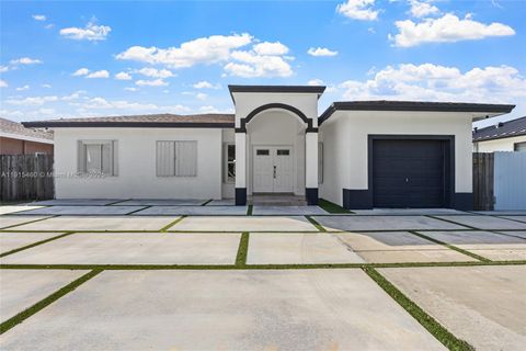 Photo of 14254 SW 294th St, Homestead, FL 33033 (MLS # A11915460)