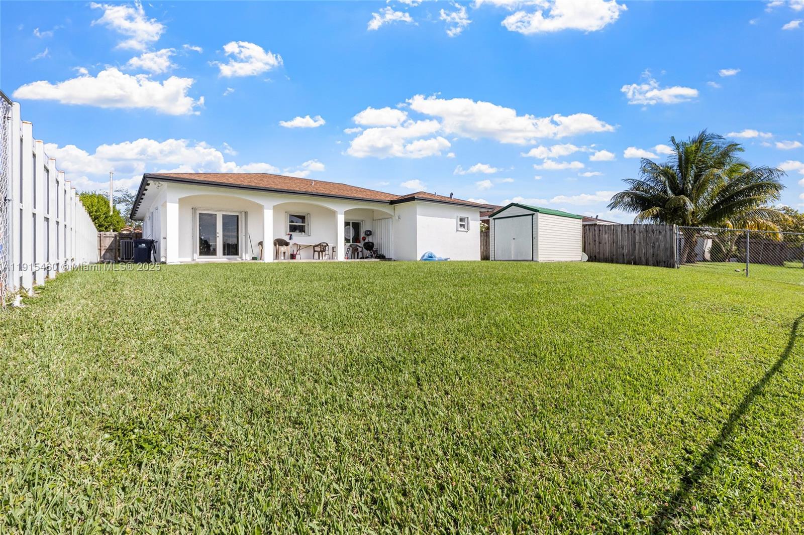 SALMA LAKE PHASE 2 - Residential