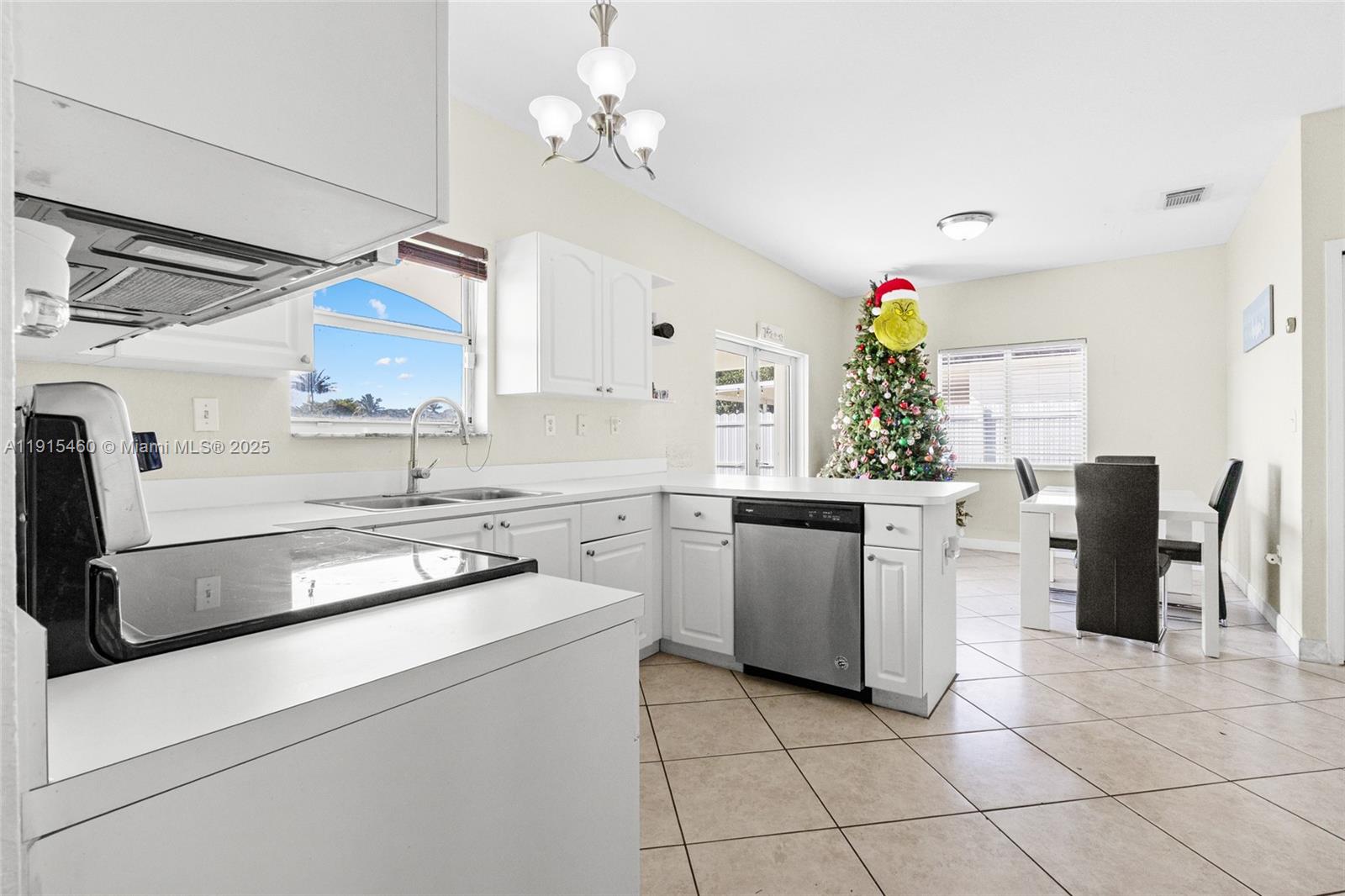 SALMA LAKE PHASE 2 - Residential