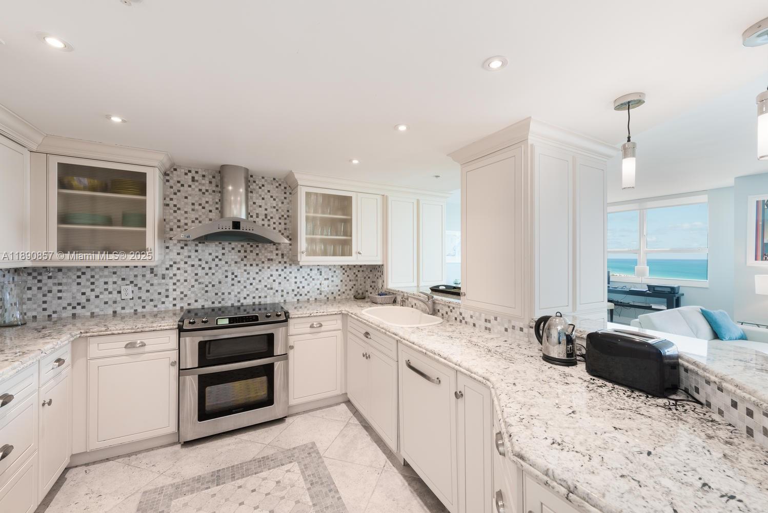 YACHT CLUB AT PORTOFINO C - Residential Lease