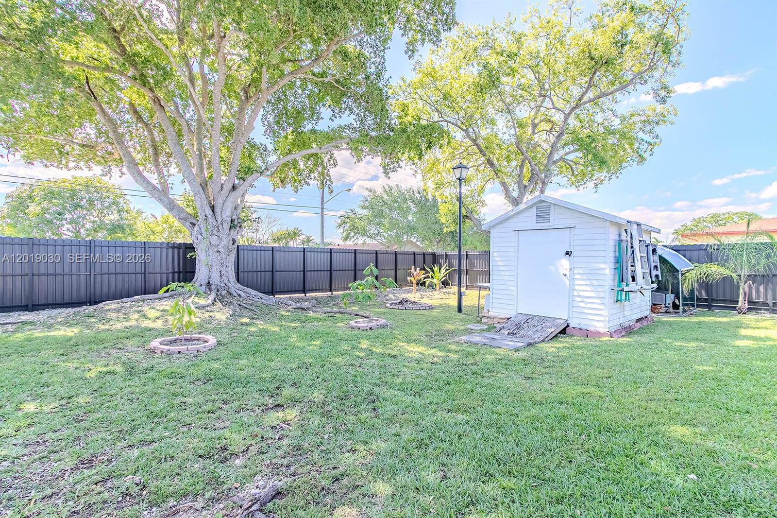 WALDIN PARK ESTATES - Residential