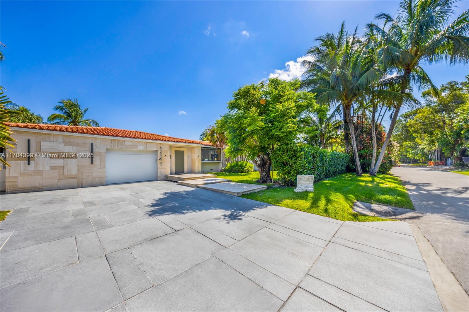 AMD PL BISCAYNE PINES - Residential