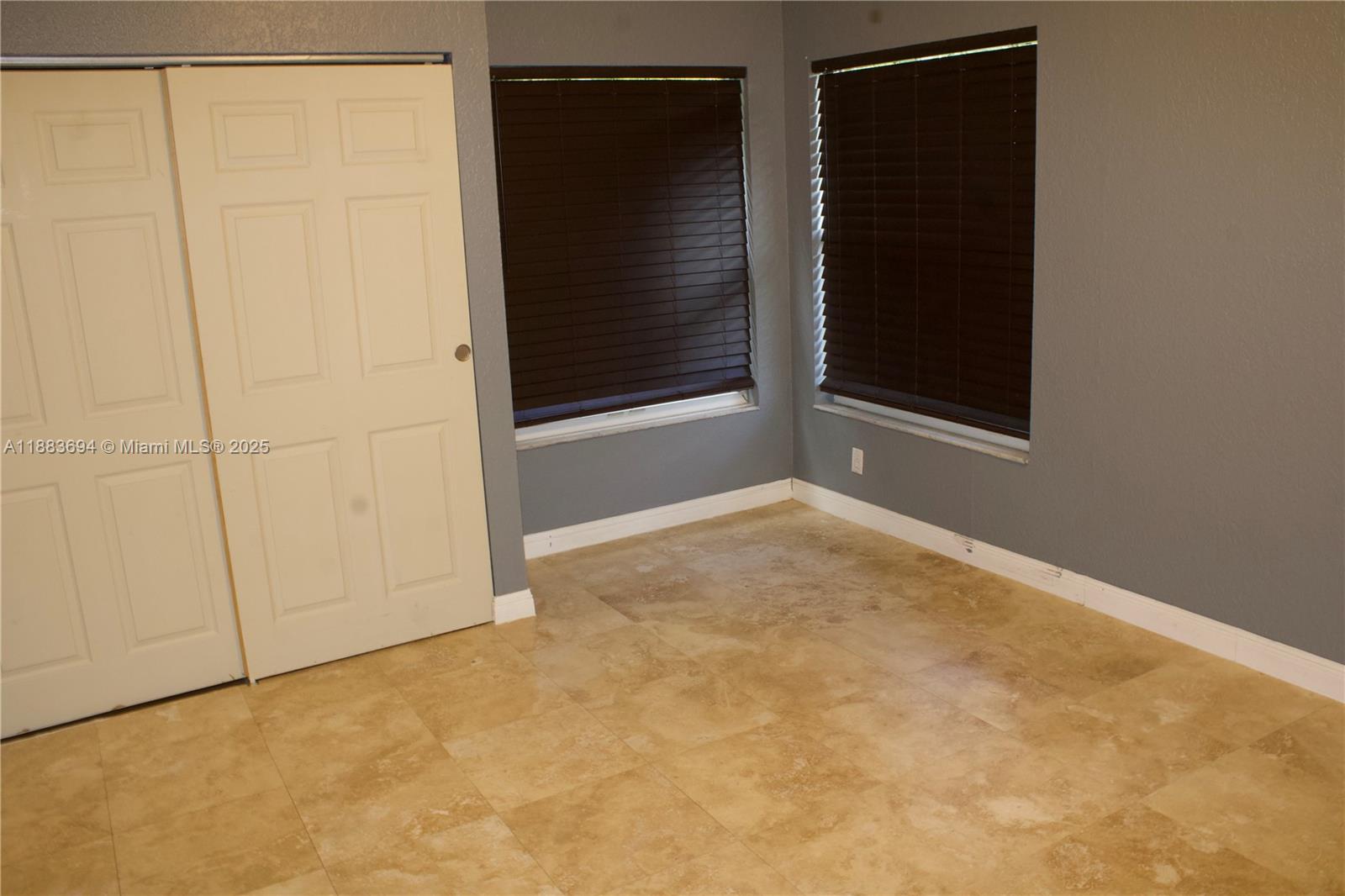 CYPRESS RUN - Residential
