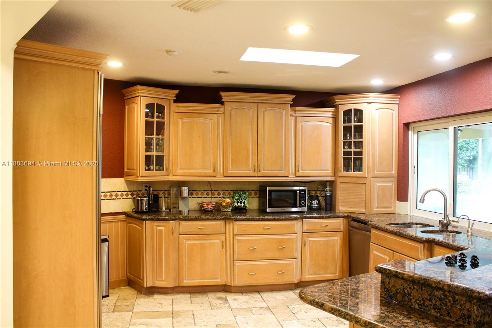 CYPRESS RUN - Residential