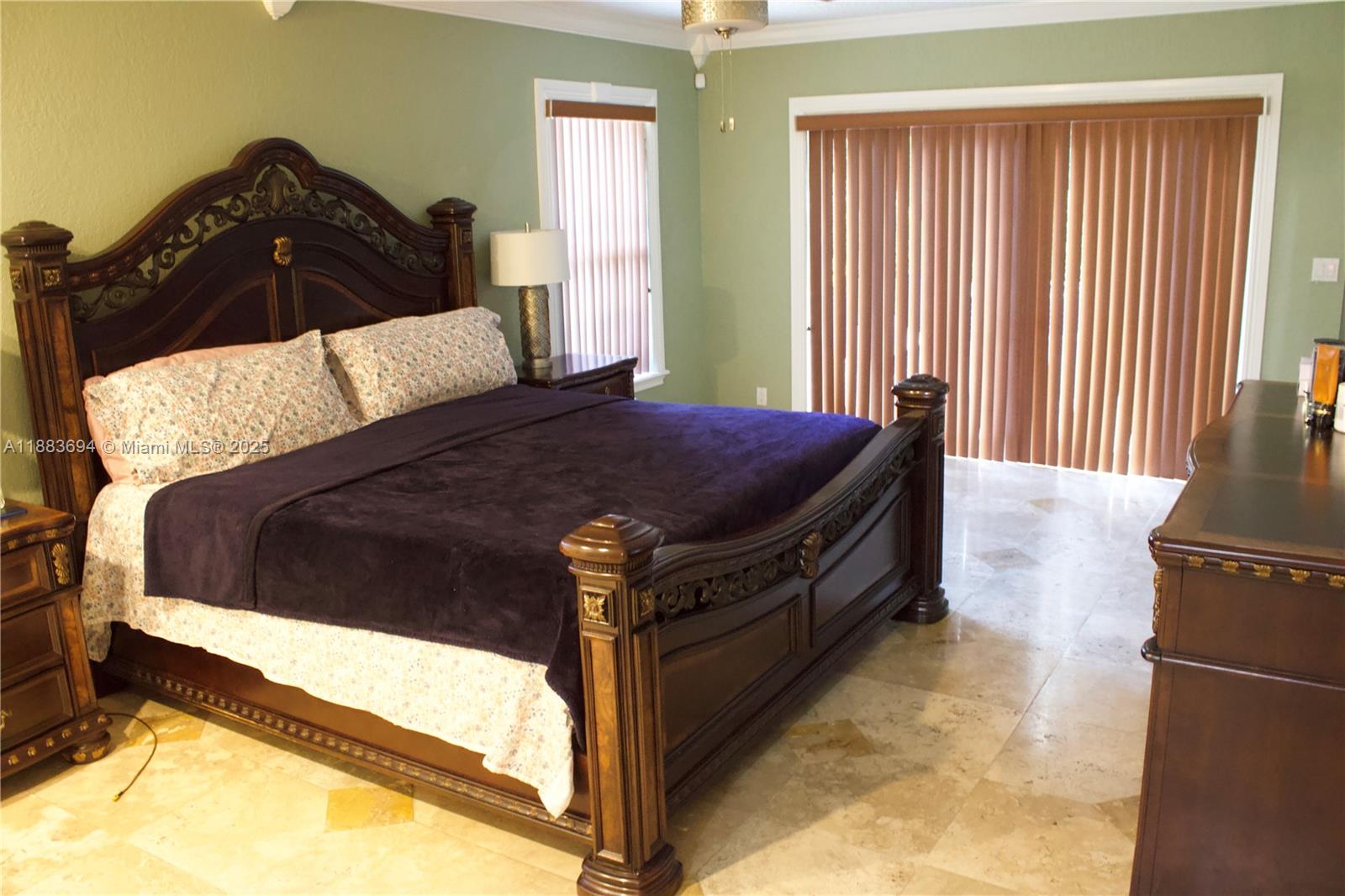 CYPRESS RUN - Residential