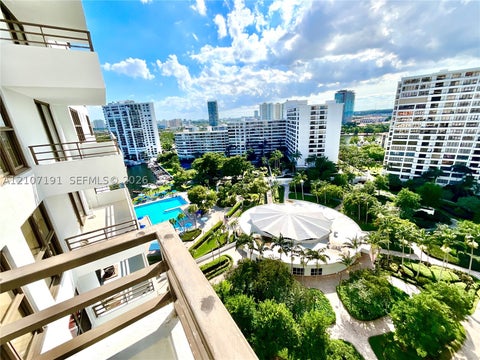 Photo of 2500 Parkview Dr #1619, Hallandale Beach, FL 33009 (MLS # A12107191)
