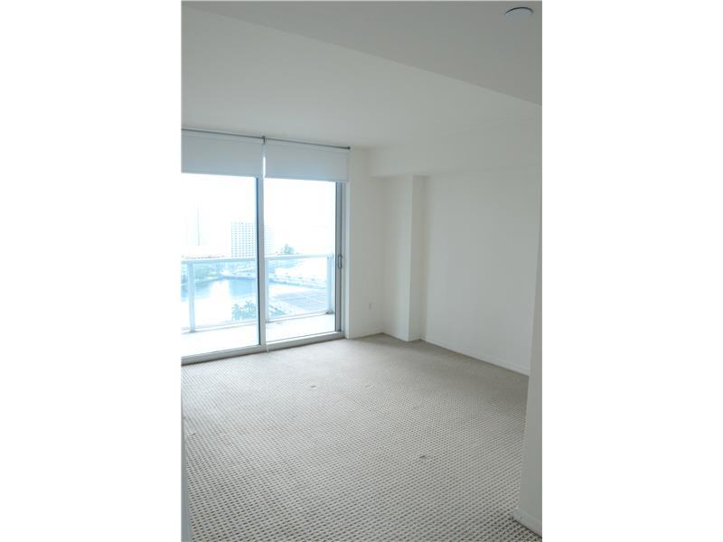 500 BRICKELL EAST TOWER - Residential Lease