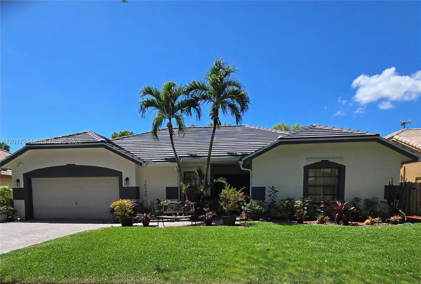 10940 NW 18th Ct