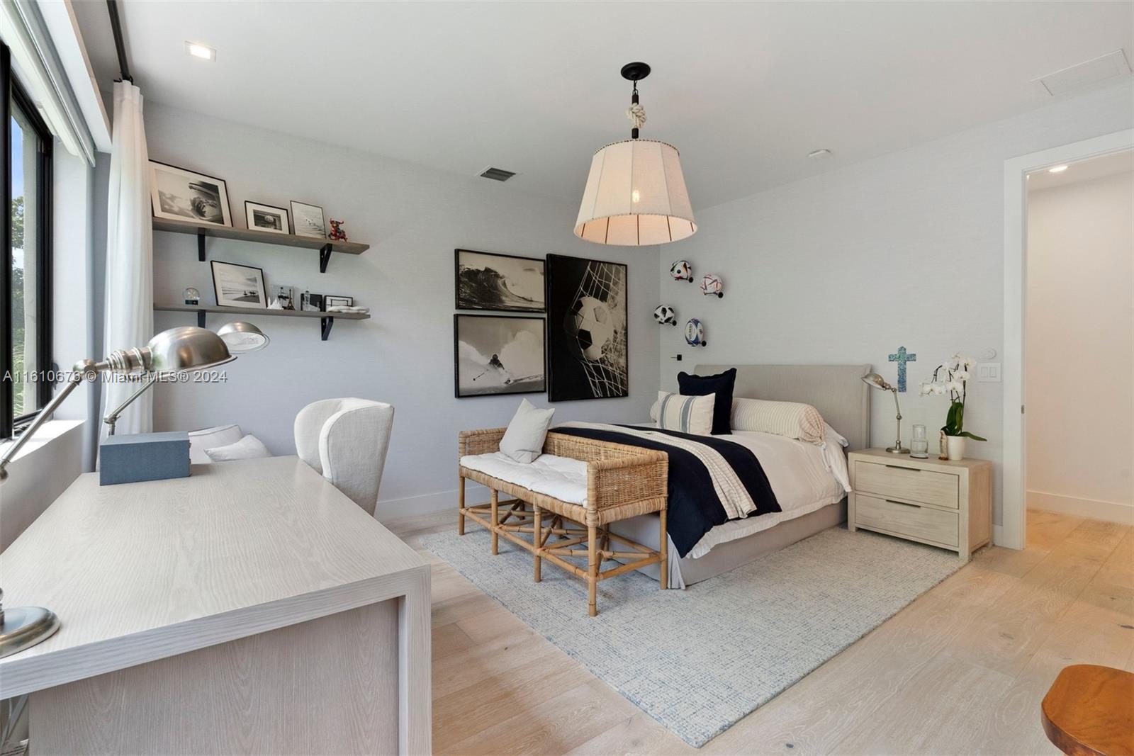 GRANADA PARK AMD - Residential