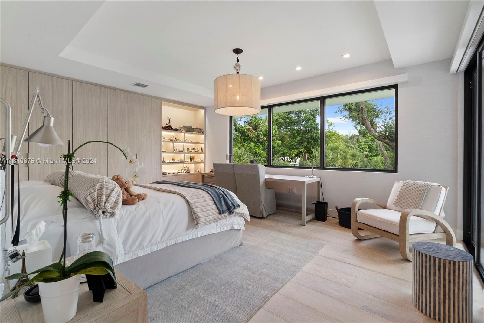 GRANADA PARK AMD - Residential