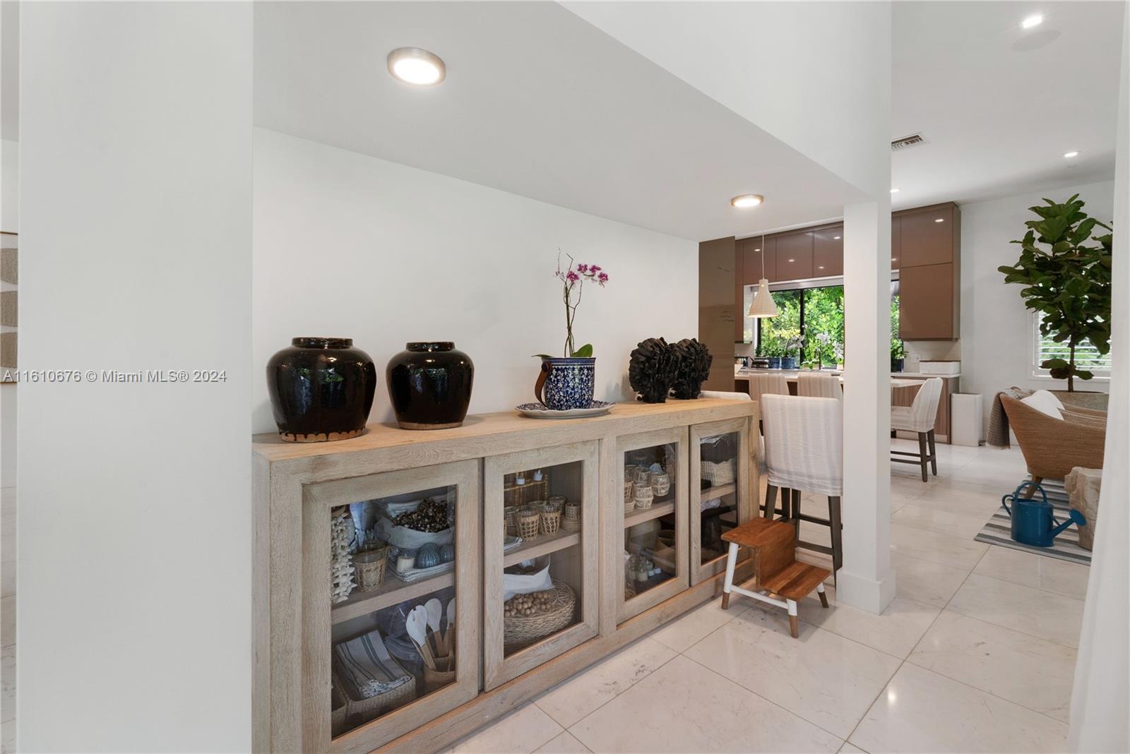 GRANADA PARK AMD - Residential