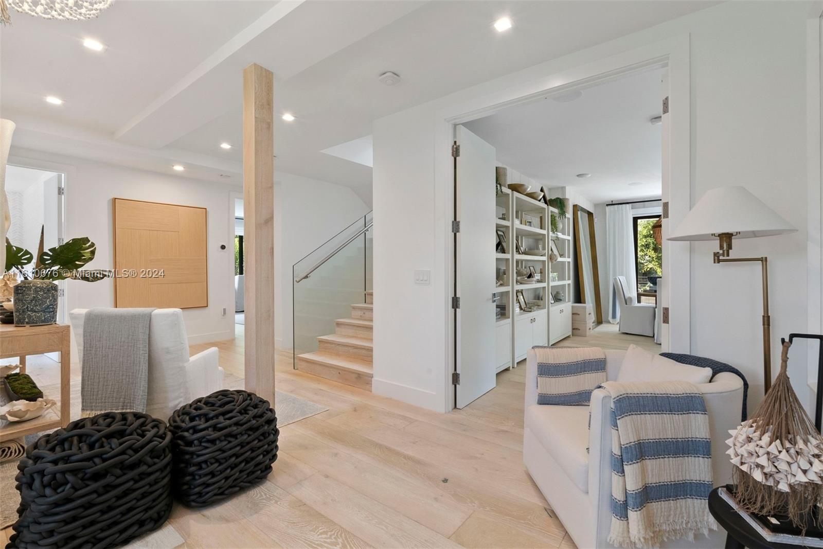 GRANADA PARK AMD - Residential