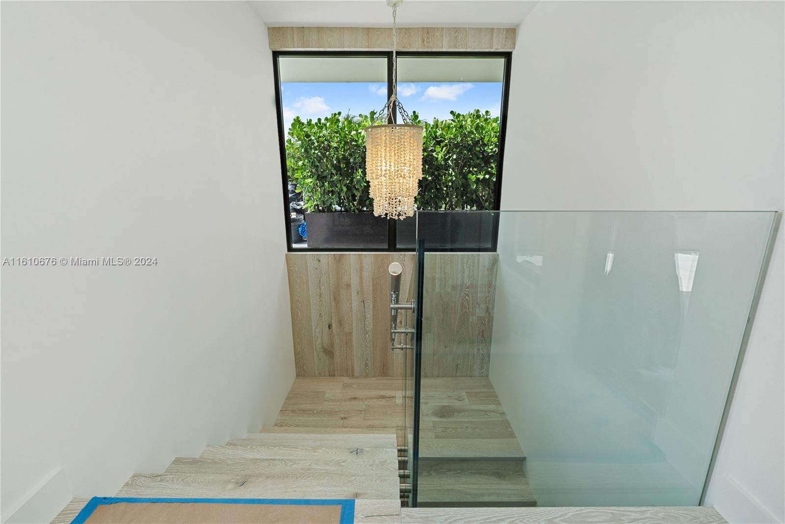 GRANADA PARK AMD - Residential