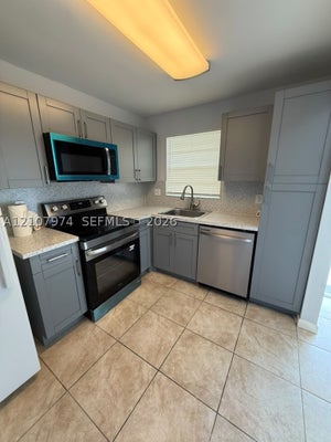 603 S STATE ROAD 7, MARGATE, FL 33068 - Image e0087c48edf508c07dcc2313dc251885/1942875813