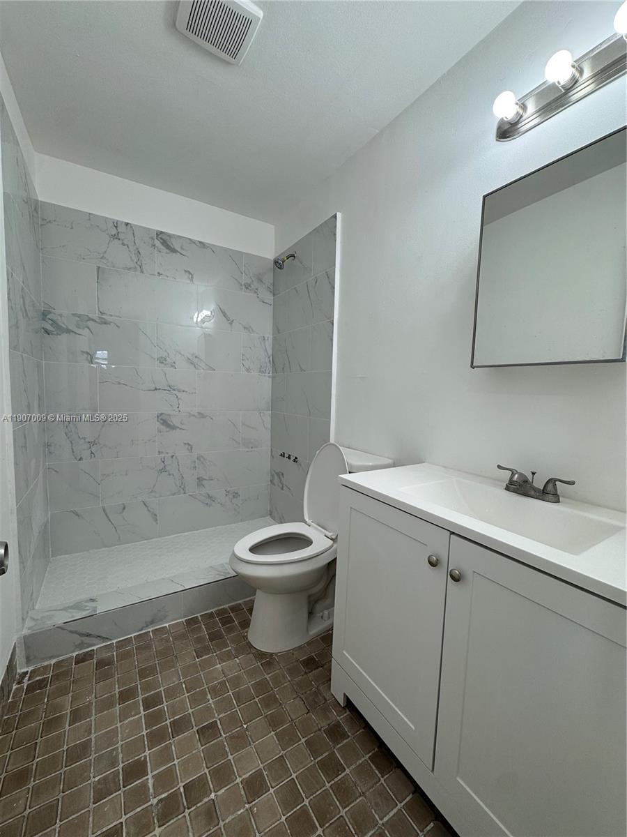 FRED C MILLERS SUB - Residential Lease