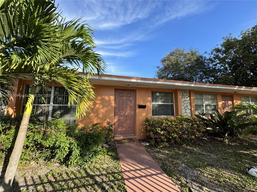 North Miami Spacious 2-Bedroom/ 2-Bathroom unit. Recently renovated with clean and modern finishes throughout the apartment. 1-Mile from Biscayne Boulevard. Private Parking and so much more. Open to SECTION 8 tenants !