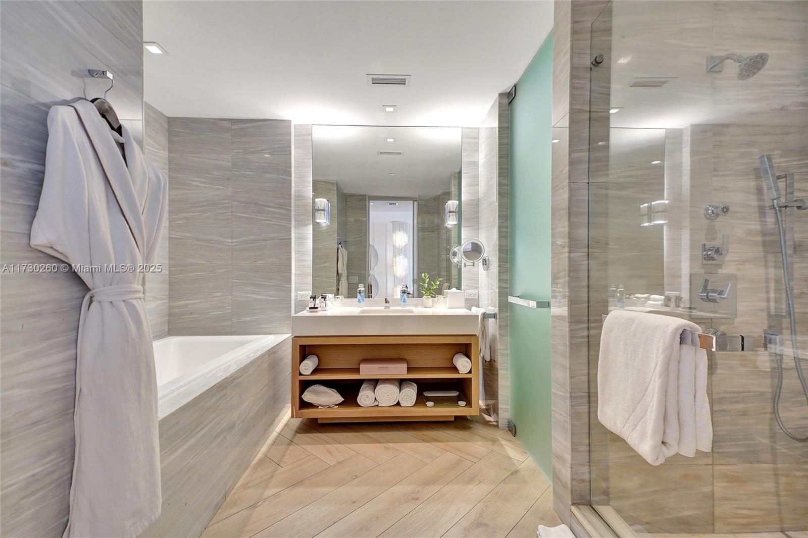 2201 COLLINS AVE CONDO - Residential