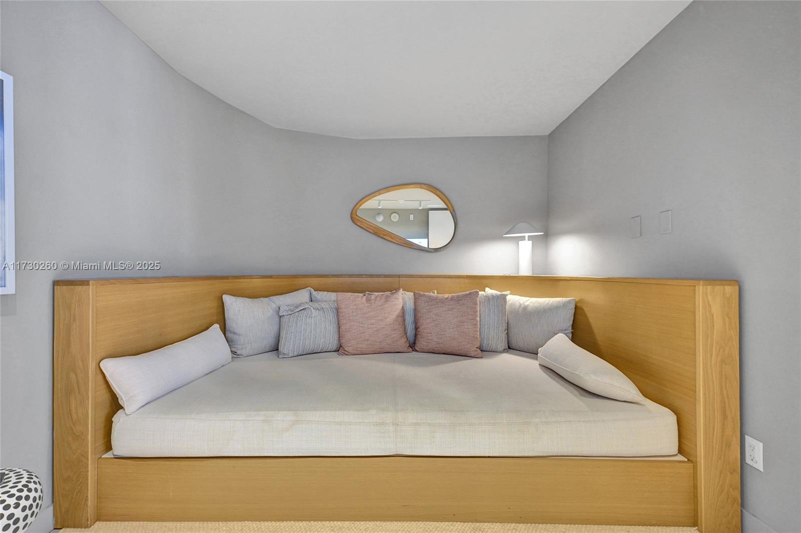 2201 COLLINS AVE CONDO - Residential