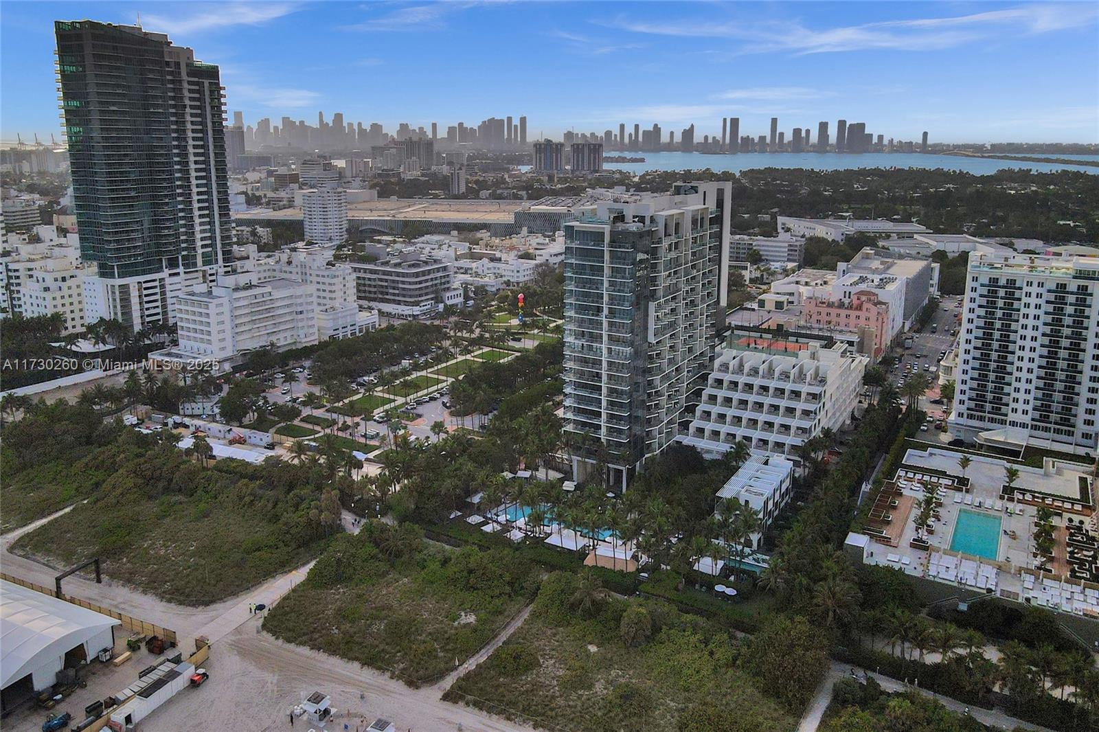 2201 COLLINS AVE CONDO - Residential