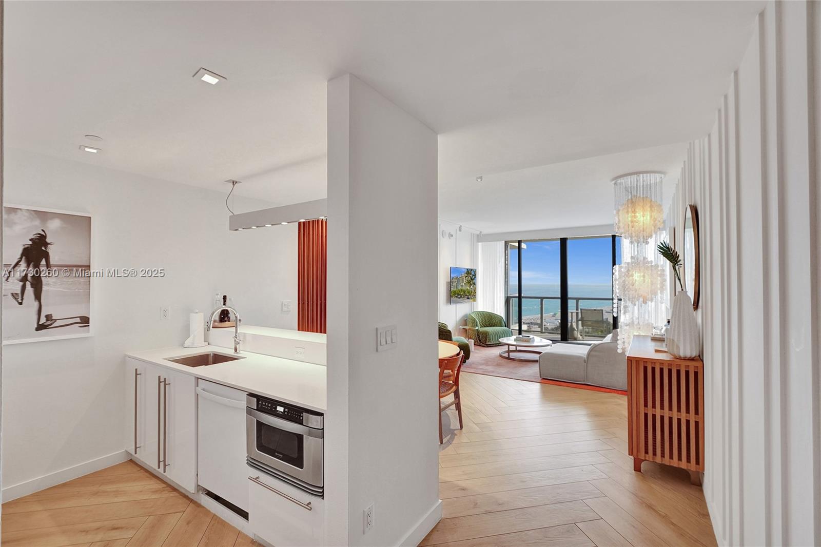 2201 COLLINS AVE CONDO - Residential
