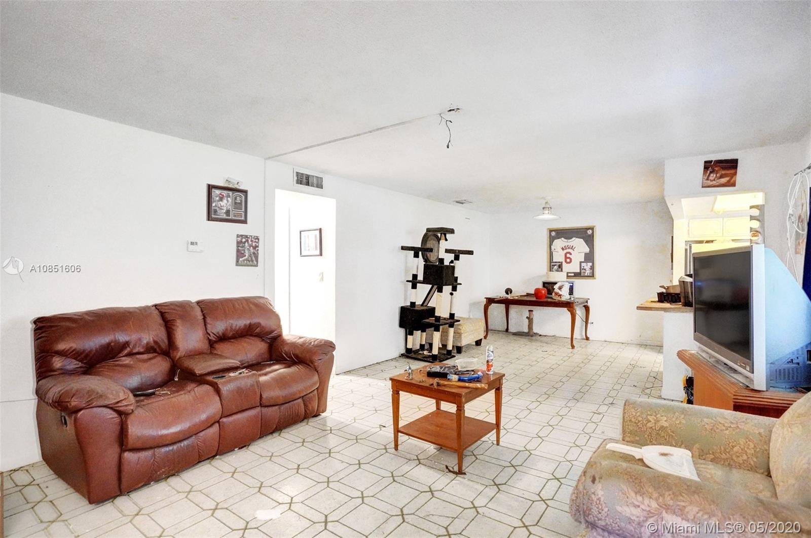 ELDORADO PLAZA WEST CONDO - Residential