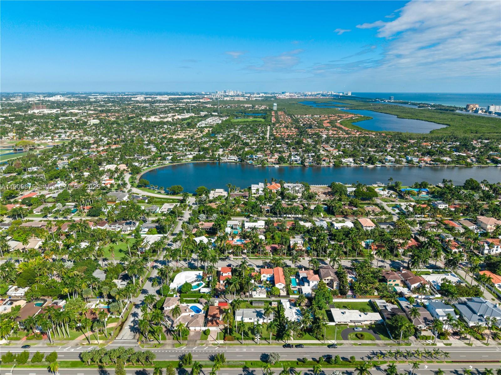 HOLLYWOOD LAKES SECTION - Residential Lease