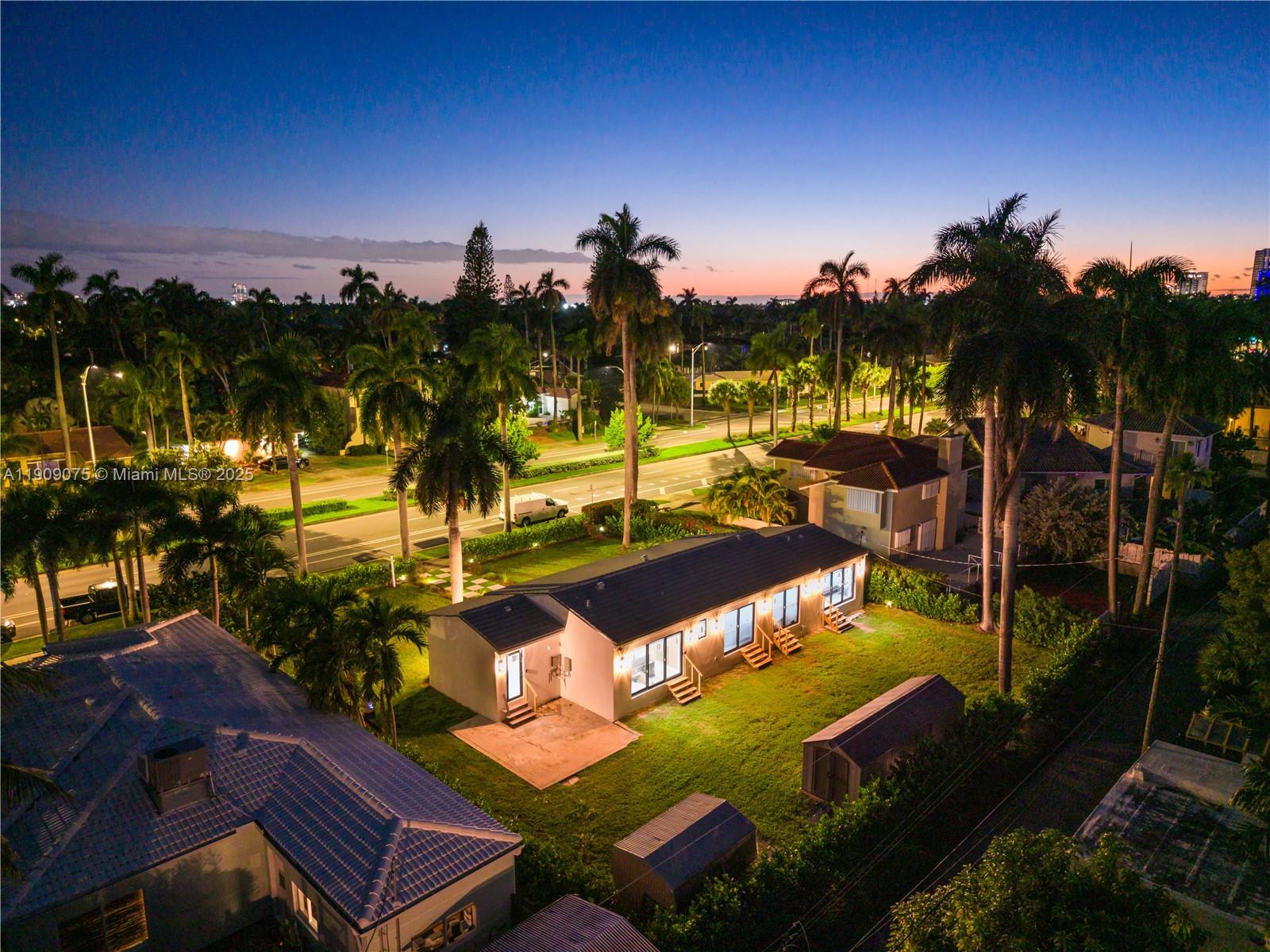 HOLLYWOOD LAKES SECTION - Residential Lease