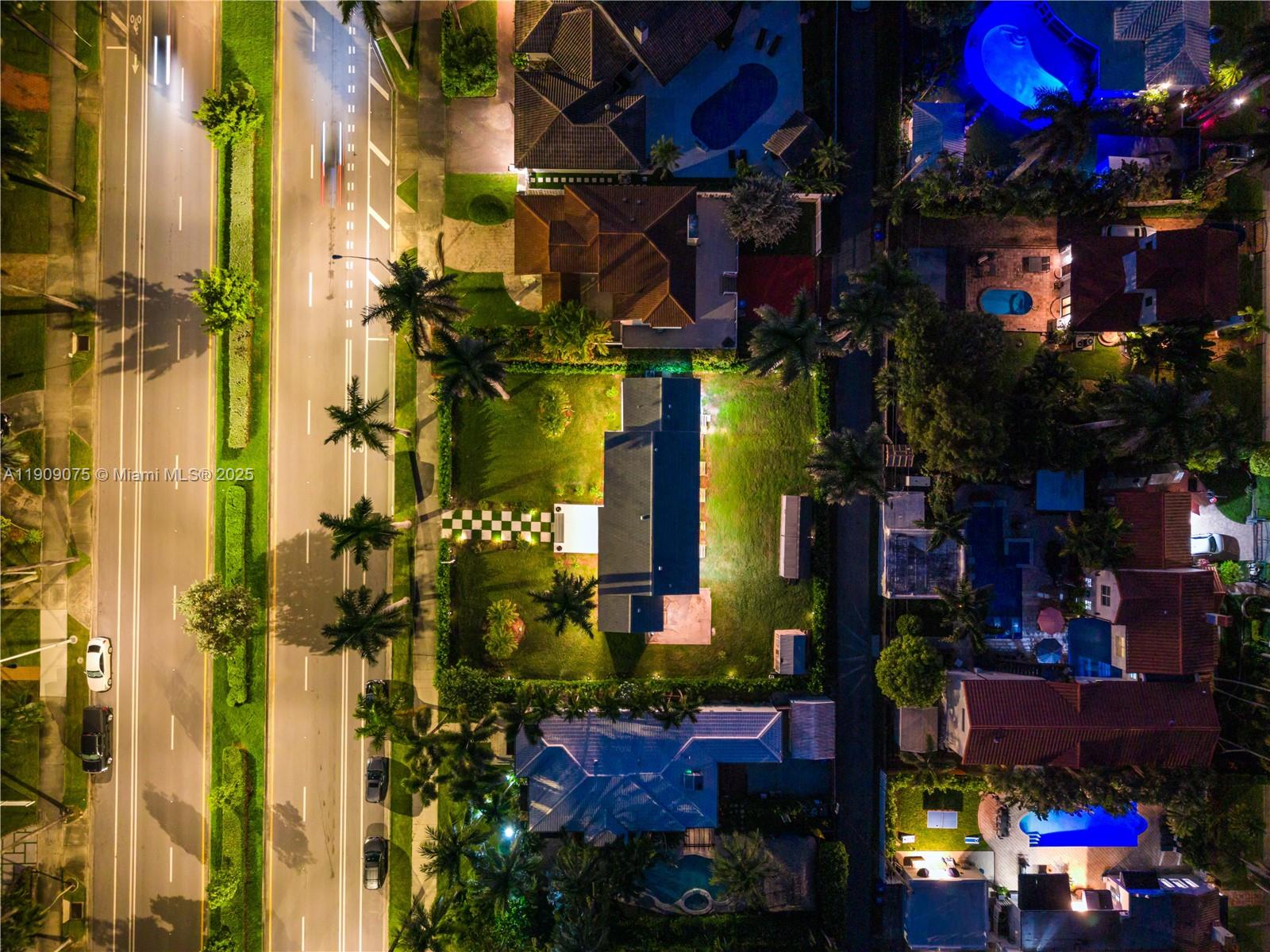 HOLLYWOOD LAKES SECTION - Residential Lease