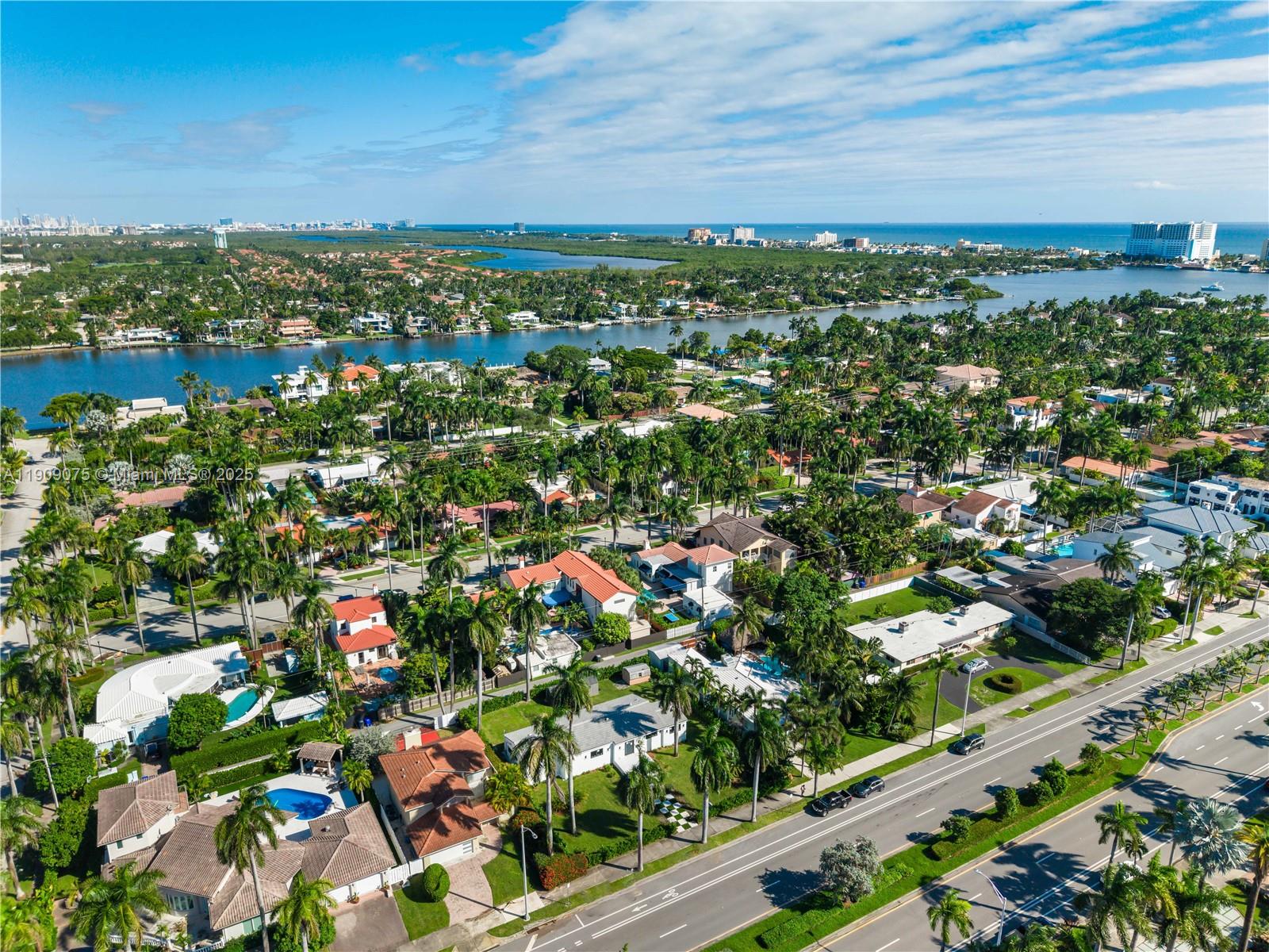 HOLLYWOOD LAKES SECTION - Residential Lease