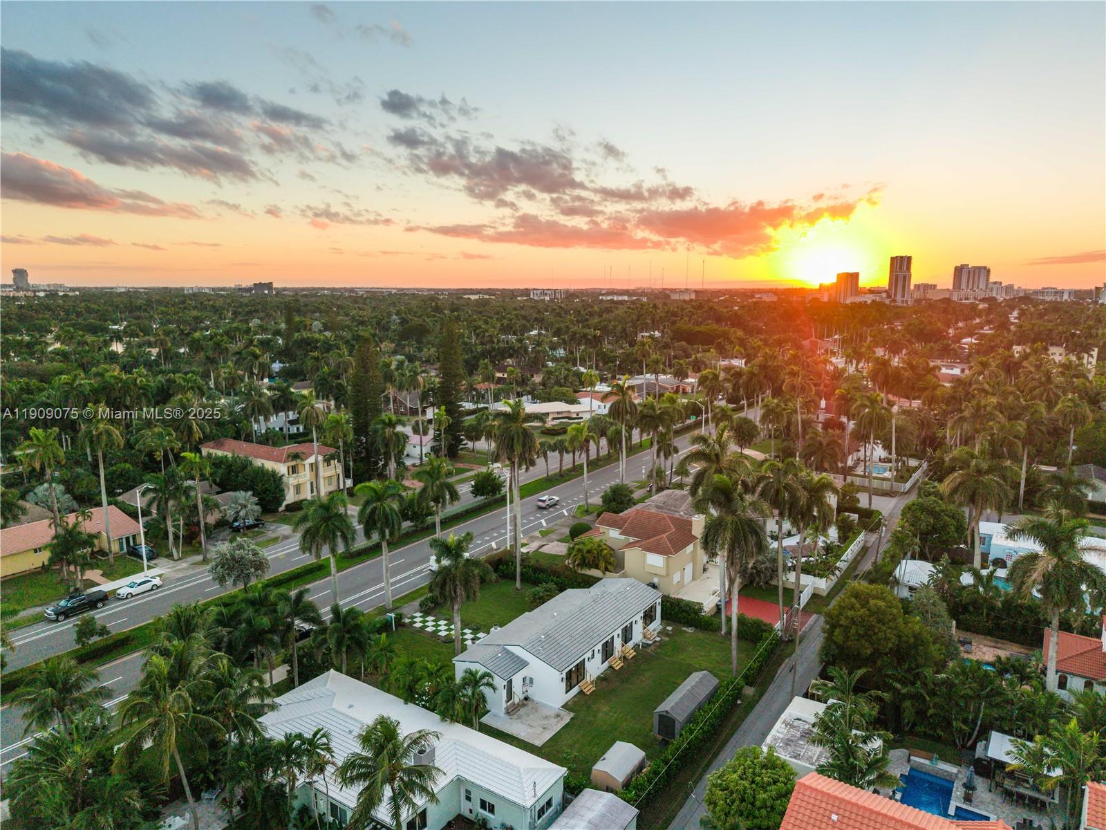 HOLLYWOOD LAKES SECTION - Residential Lease