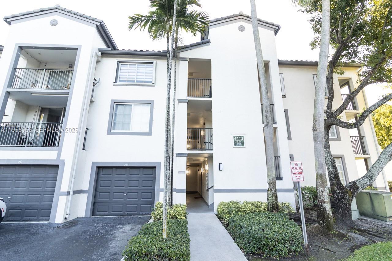 ENCLAVE AT DORAL CONDO NO - Residential Lease