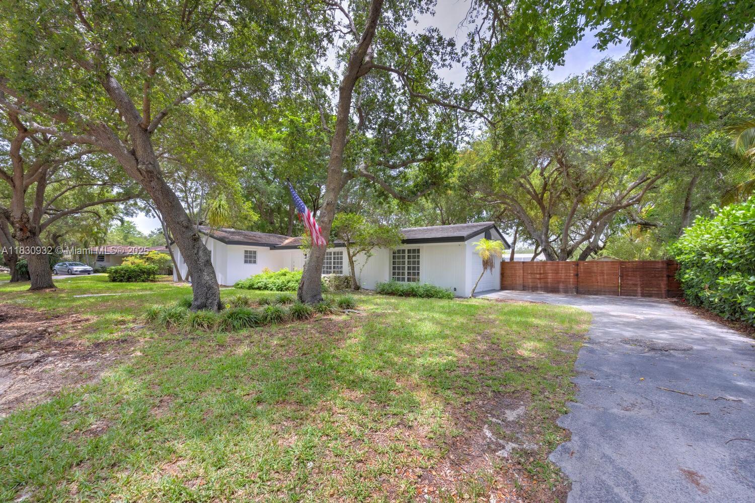 16412 SW 74th Ct