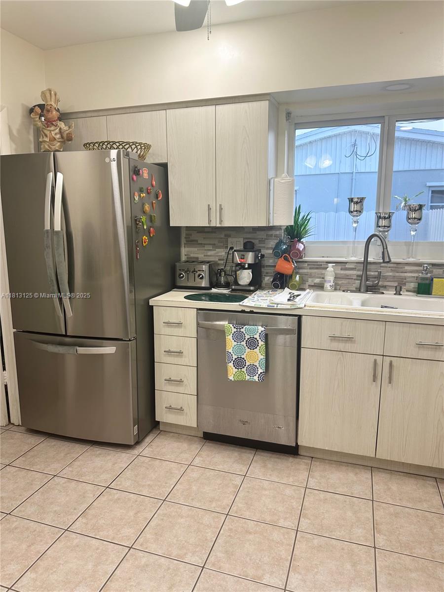 WHISPERING PINES EST SEC - Residential