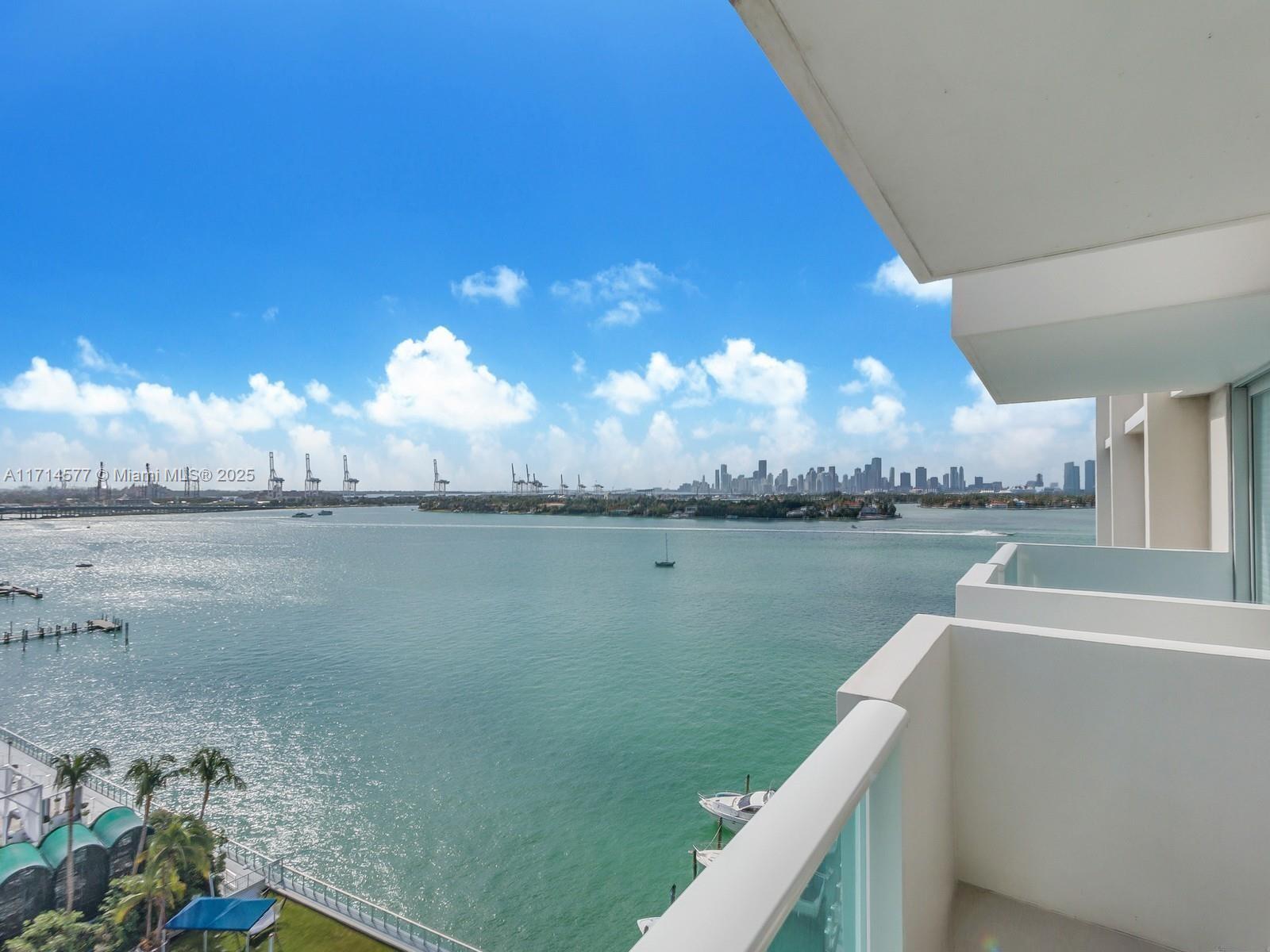 1200 West Ave 1128, Miami Beach, Miami-Dade County, Florida - 1 Bathrooms - 