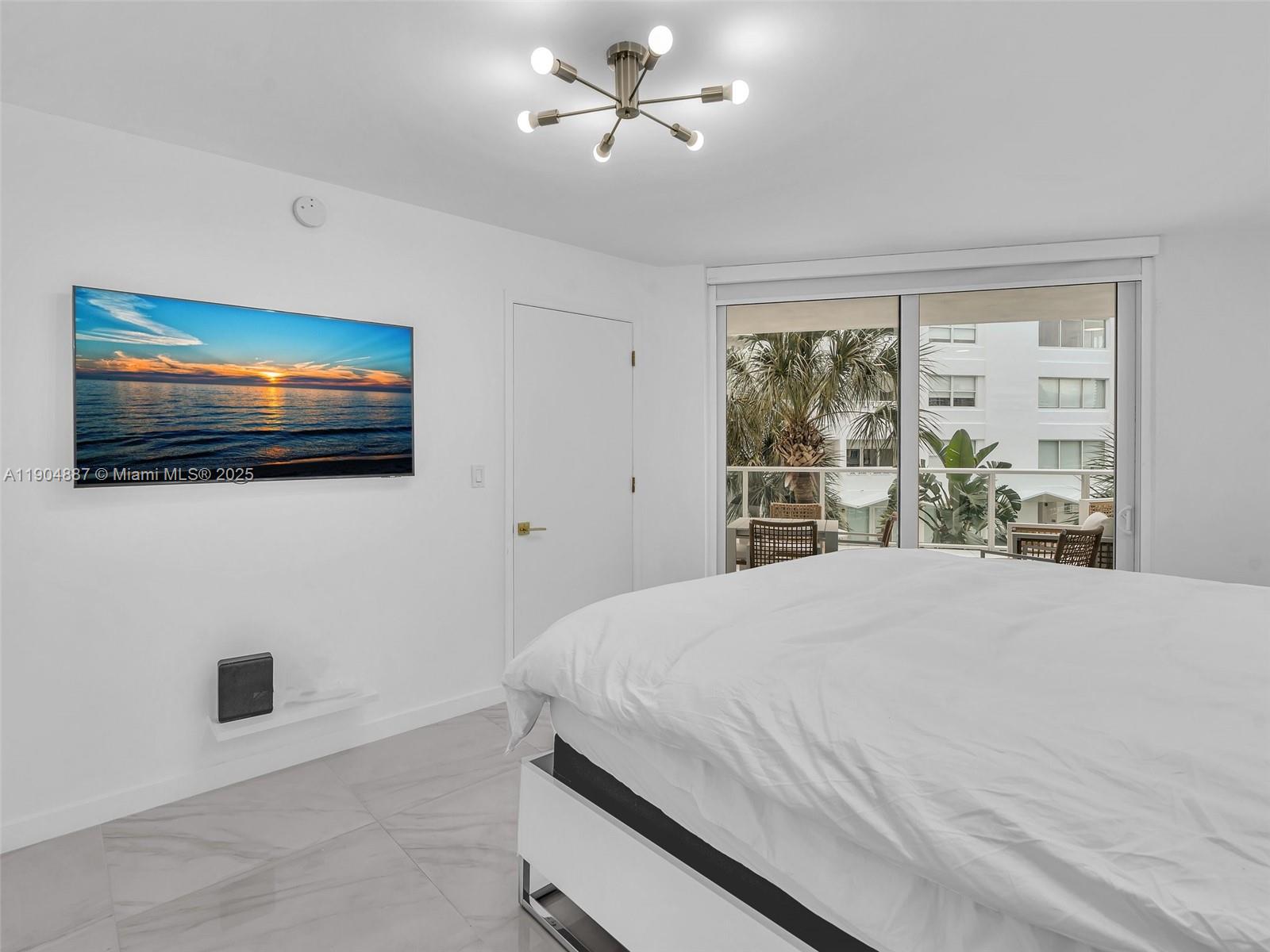 BAY HARBOUR ISLAND - Residential Lease