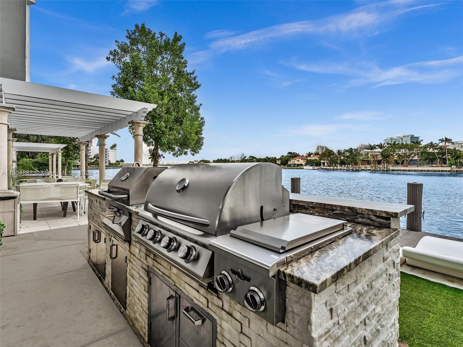 BAY HARBOUR ISLAND - Residential Lease