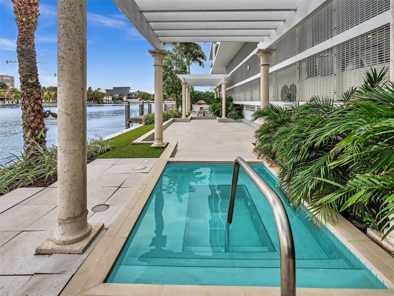 BAY HARBOUR ISLAND - Residential Lease