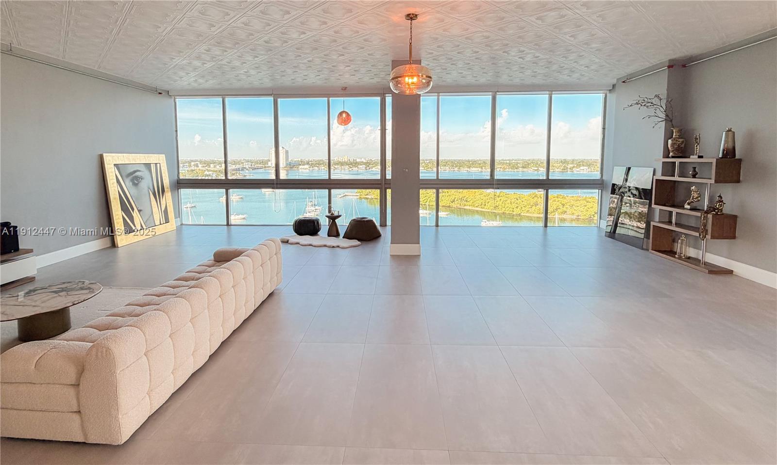 SPACE 01 CONDO - Residential Lease