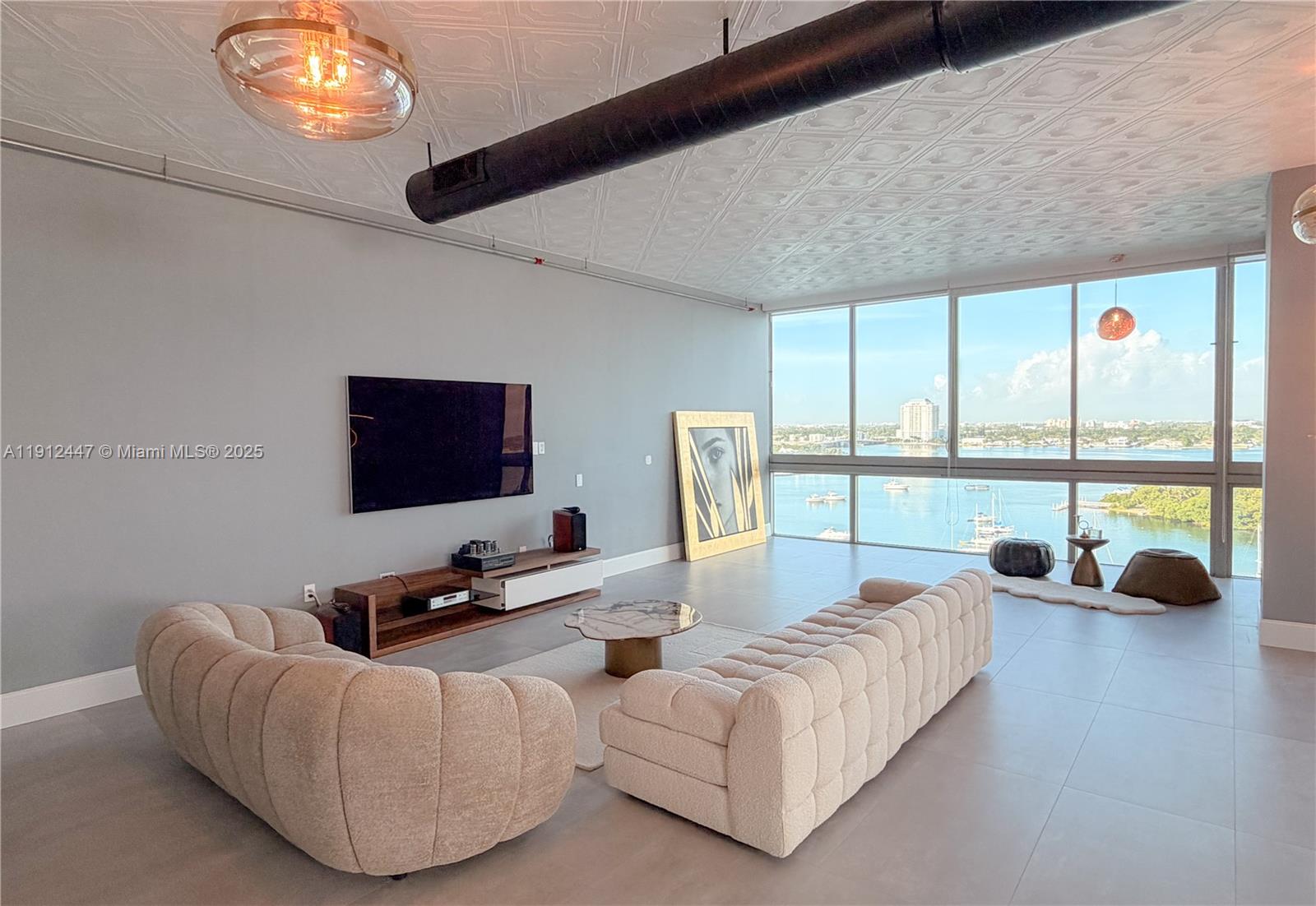 SPACE 01 CONDO - Residential Lease