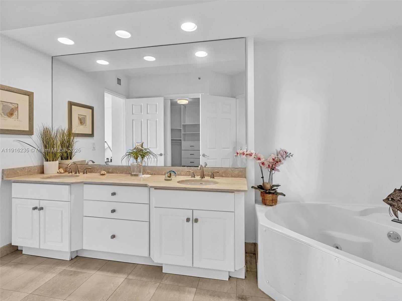 100 HIDDEN BAY CONDO - Residential Lease