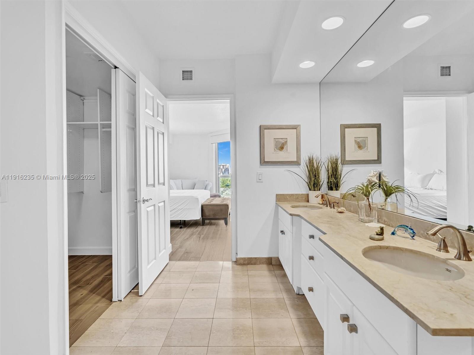 100 HIDDEN BAY CONDO - Residential Lease