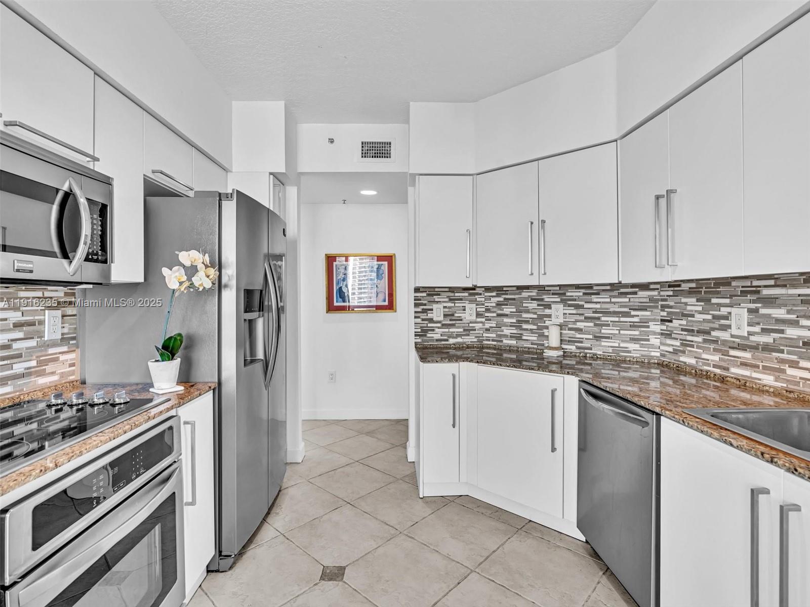 100 HIDDEN BAY CONDO - Residential Lease