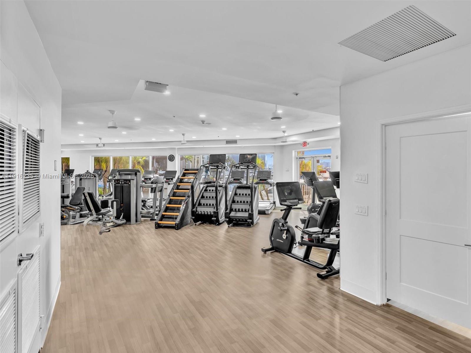 100 HIDDEN BAY CONDO - Residential Lease