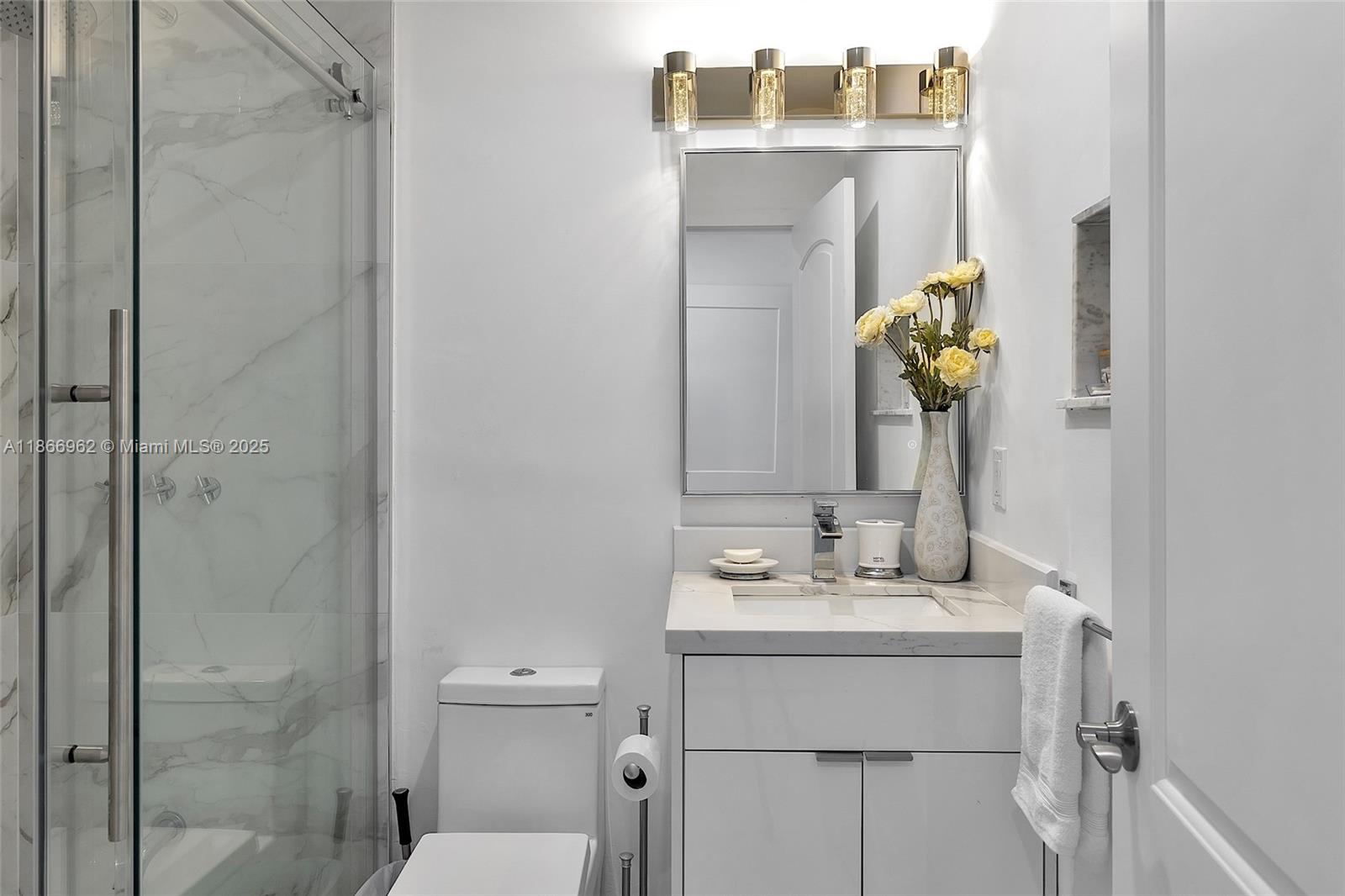 OAK GROVE - Residential Income