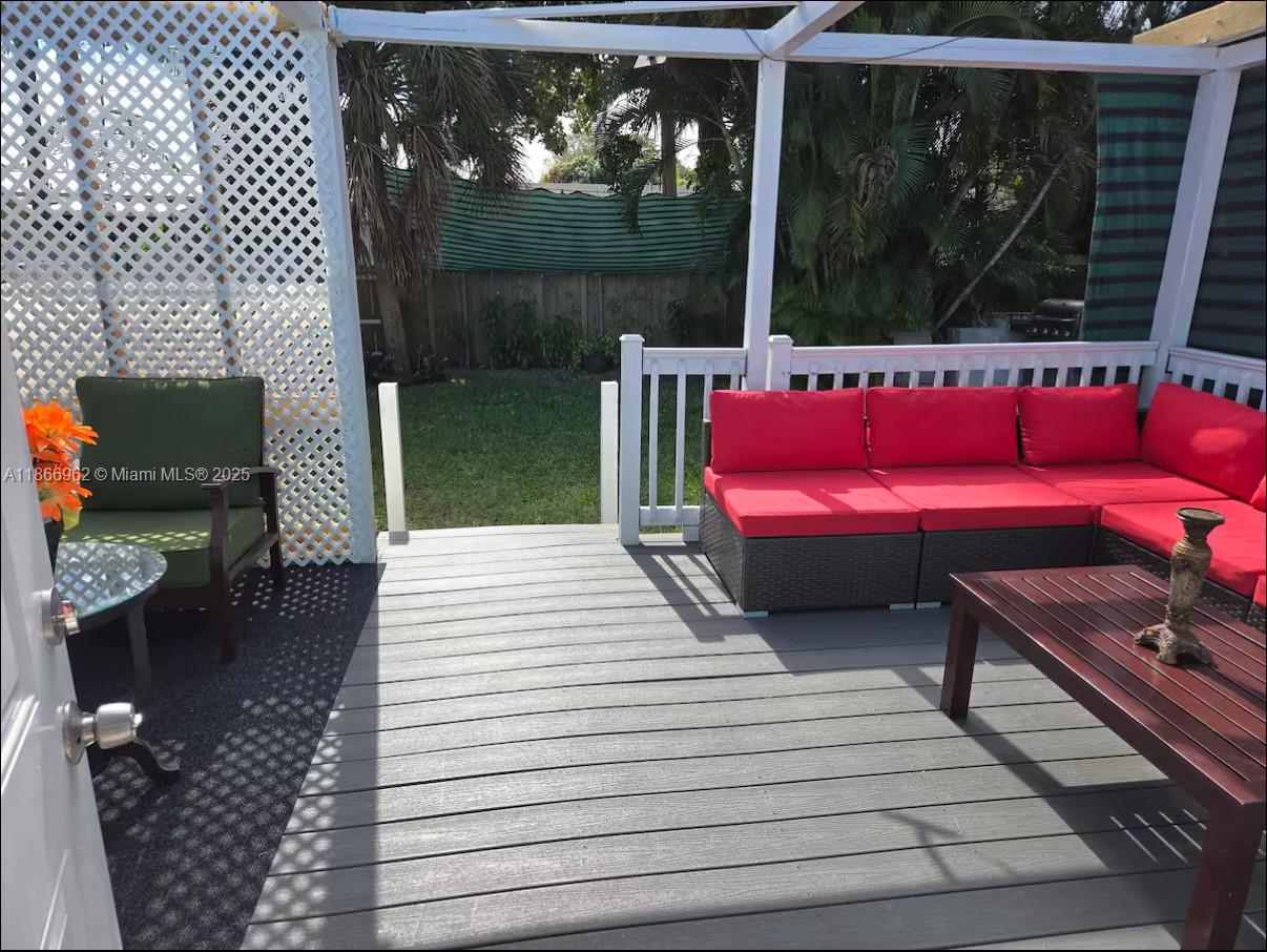 OAK GROVE - Residential Income